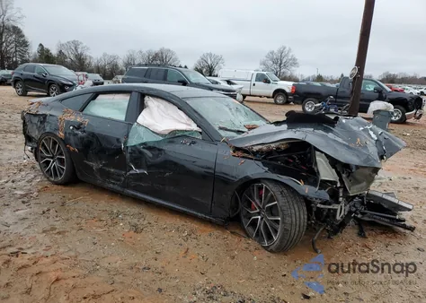 2021 Audi S7 Prestige z USA, uszkodzony, nr VIN WAUSFBF29MN071649